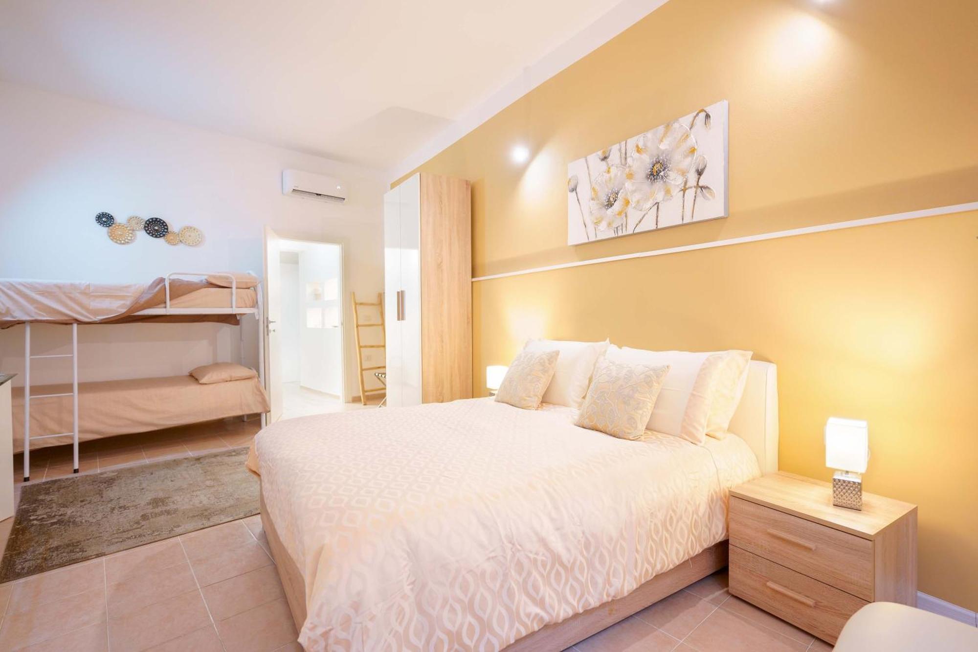 Montellino'S Suite Oro SantʼAntìoco Exterior foto